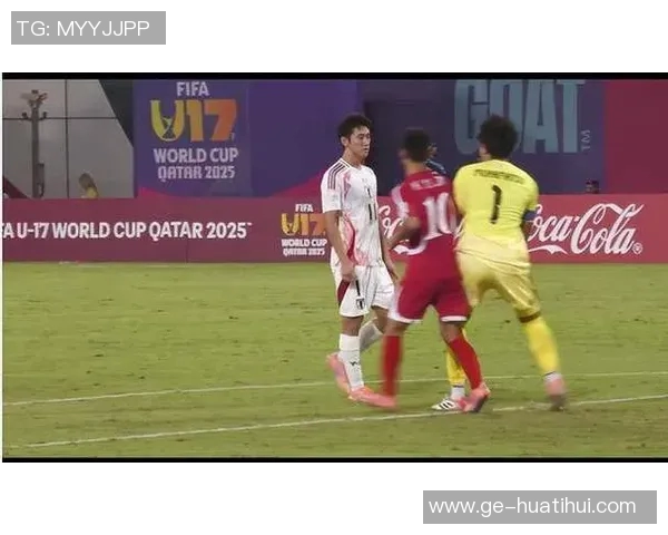 朝鲜U-17男足用拳头对日本队进行击掌问候,不雅行为并非首次出现 朝鲜U-17男足用拳头对日本队进行击掌问候,不雅行为并非首次出现