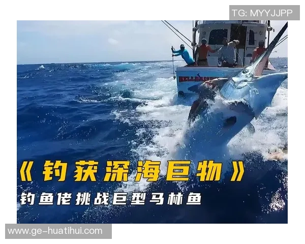 放松心情，拉什福德晒出海钓鱼照，笑容灿烂