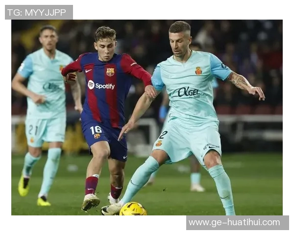 科贝电台：巴萨对拉菲尼亚可能首发出战玻利维亚非常不满